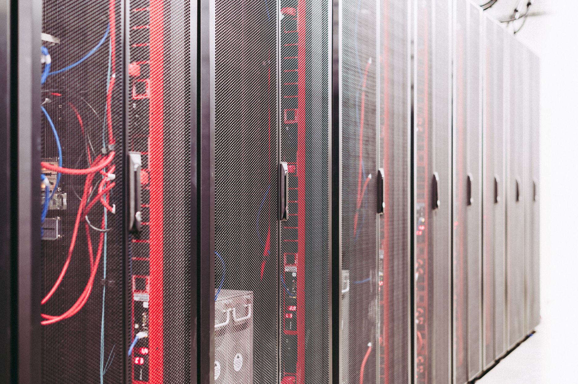 Case Study: Data Center VNPT giảm 100% sự cố bảo mật nhờ Anti-passback + MFA