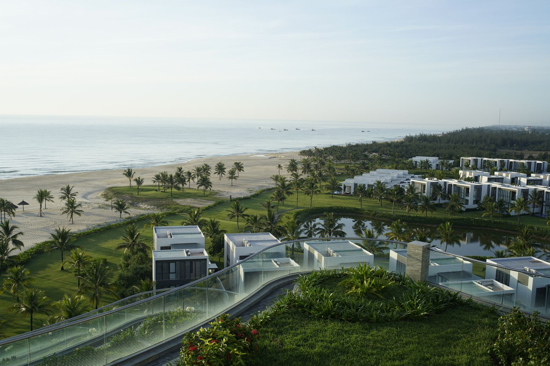 Ứng dụng trong resort cao cấp (5 sao)