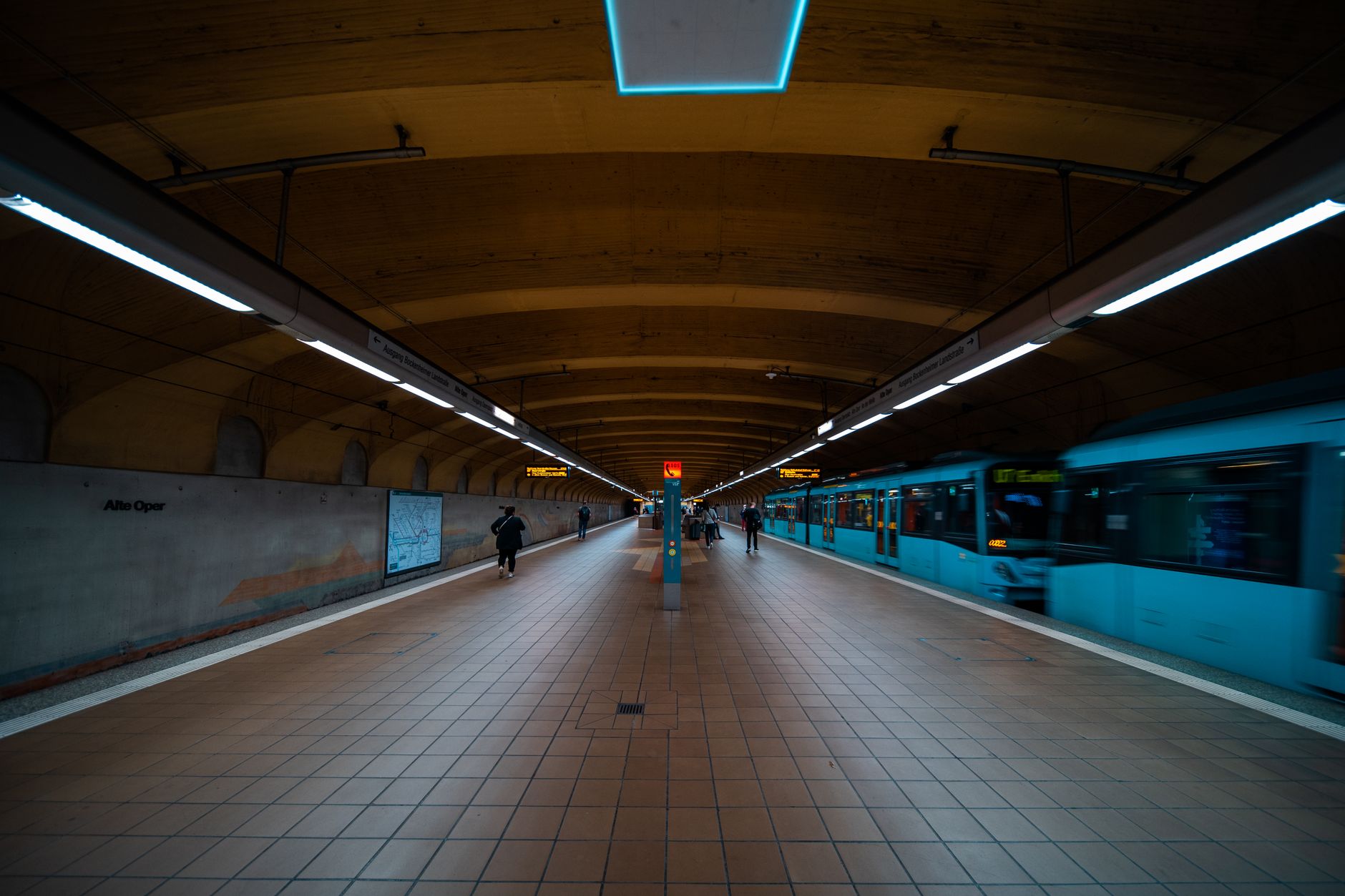 Bài học cho các tuyến metro Việt Nam