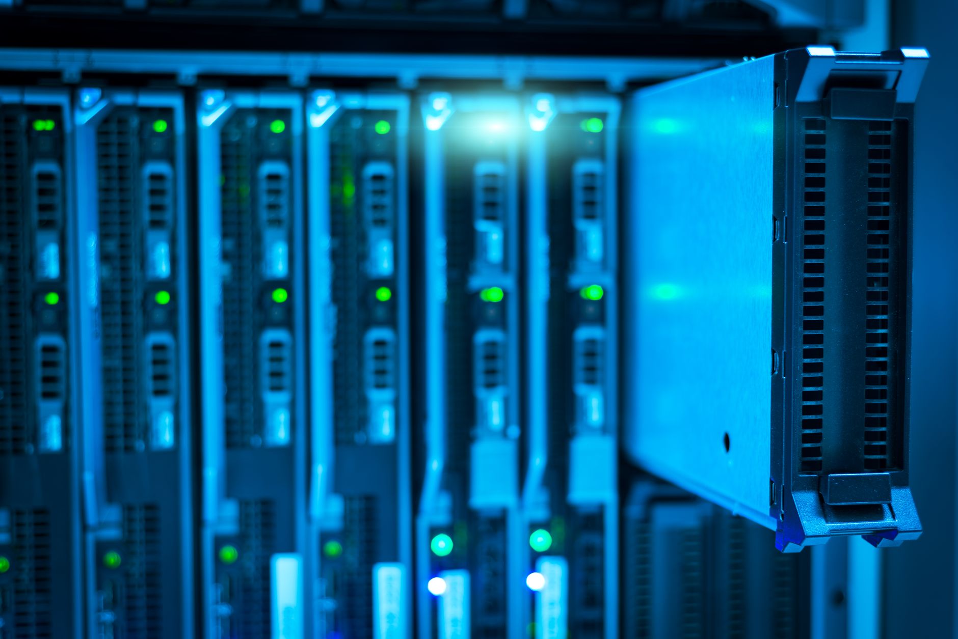 Hạn Chế Và Khi Nào Cần Server GPU?