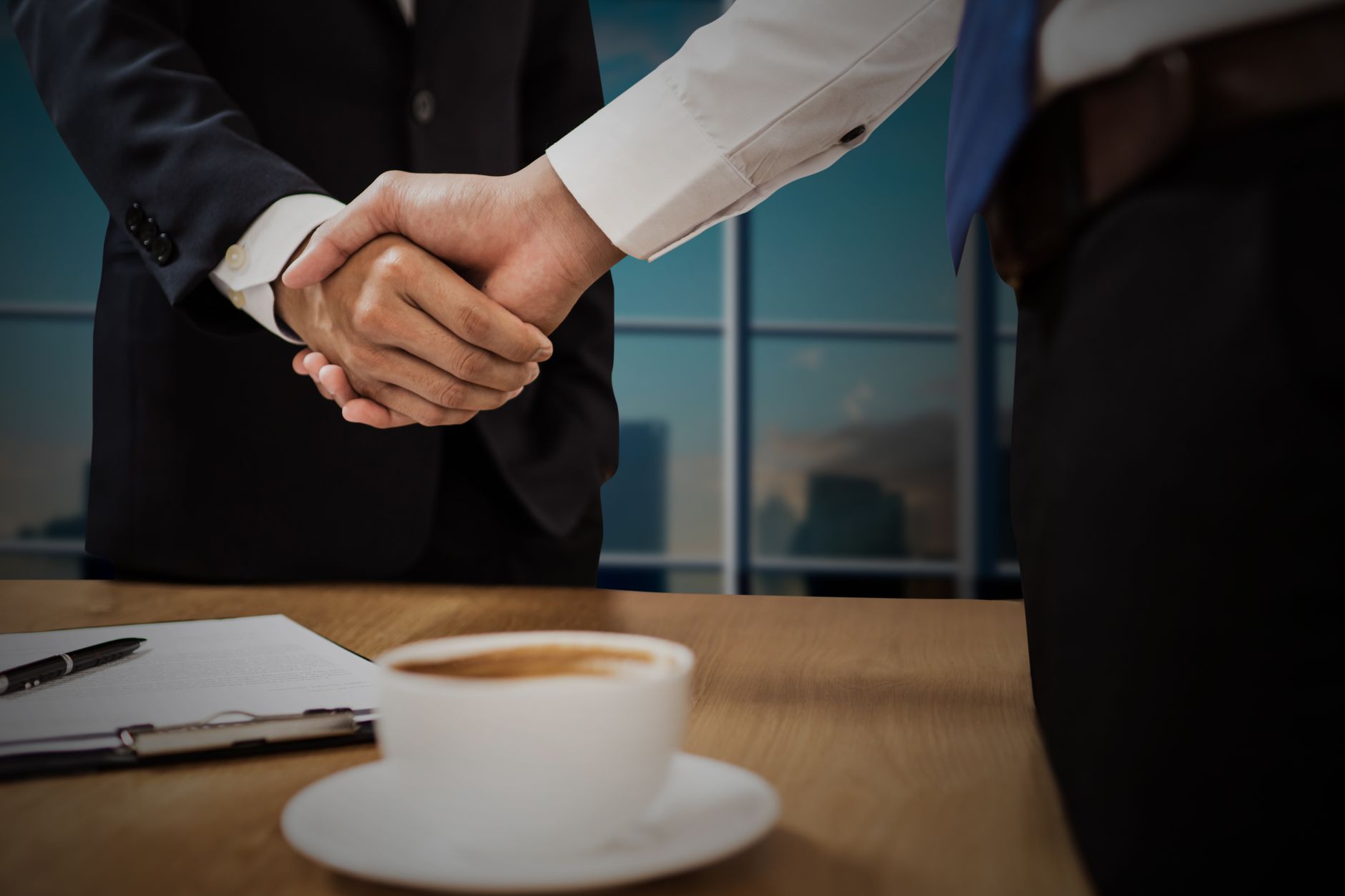 So sánh chiết khấu và chính sách giữa các kênh