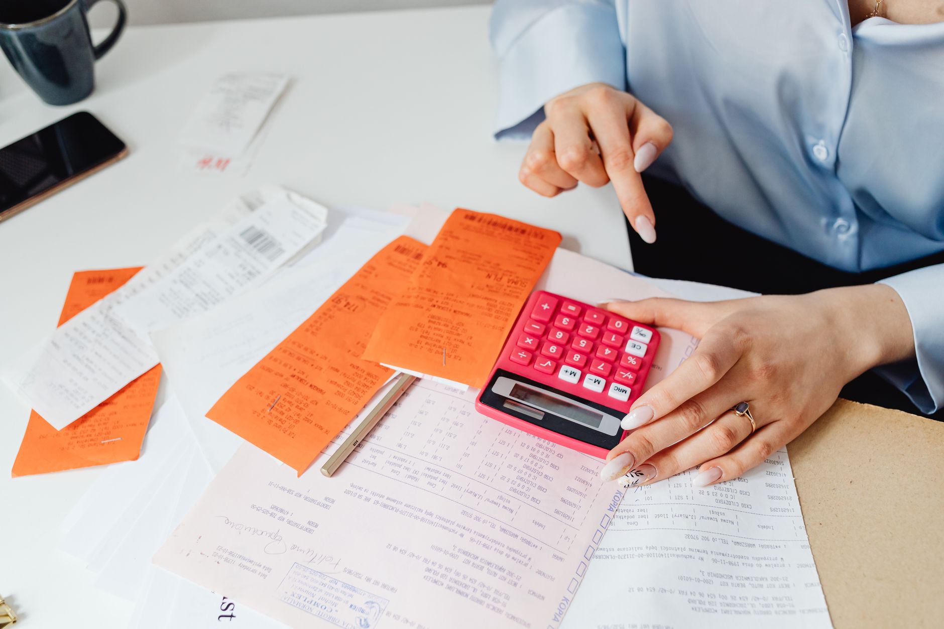 Chi phí ẩn khi chọn phần mềm miễn phí cho TTTM
