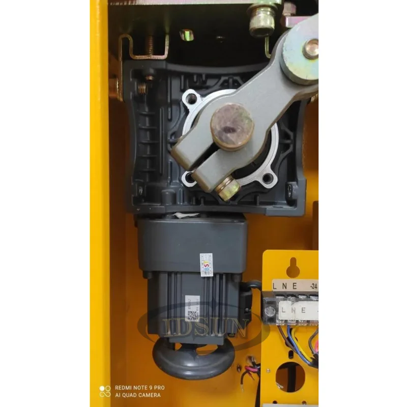 Barrier Wonsun BST-170: Tốc độ 1.5-6s, IP54, tay cần 6m 3