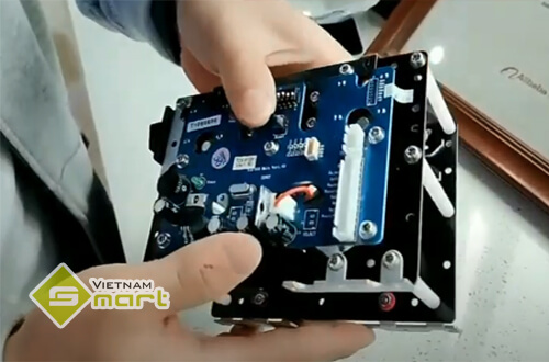 Máy nuốt thẻ tự động Tenet TCR-615P 3
