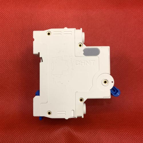 Cầu dao tự động MCB NXB-63 2P 6A 6kA – Chint – 814090 3