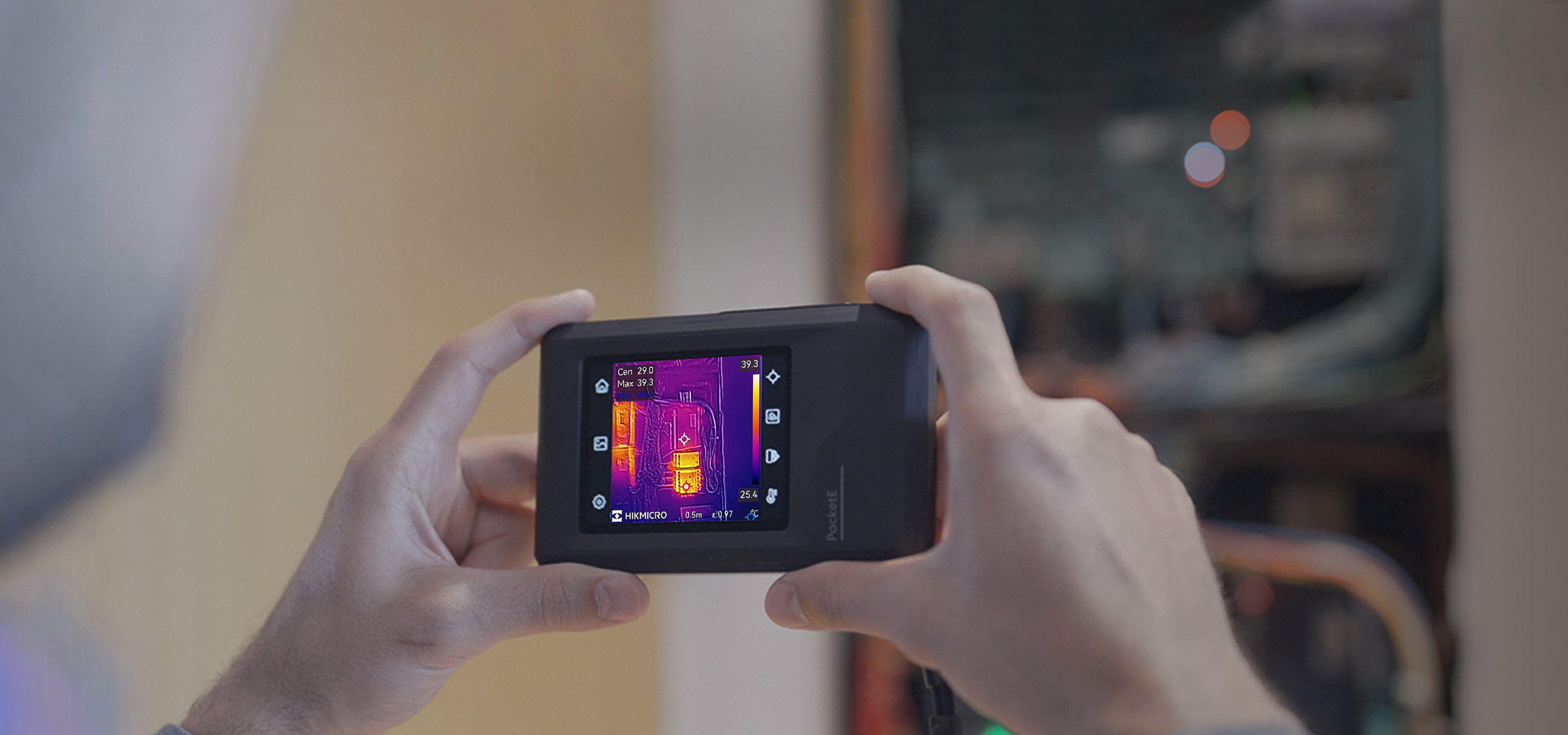 HIKMICRO POCKET Series — Camera nhiệt cầm tay công nghiệp