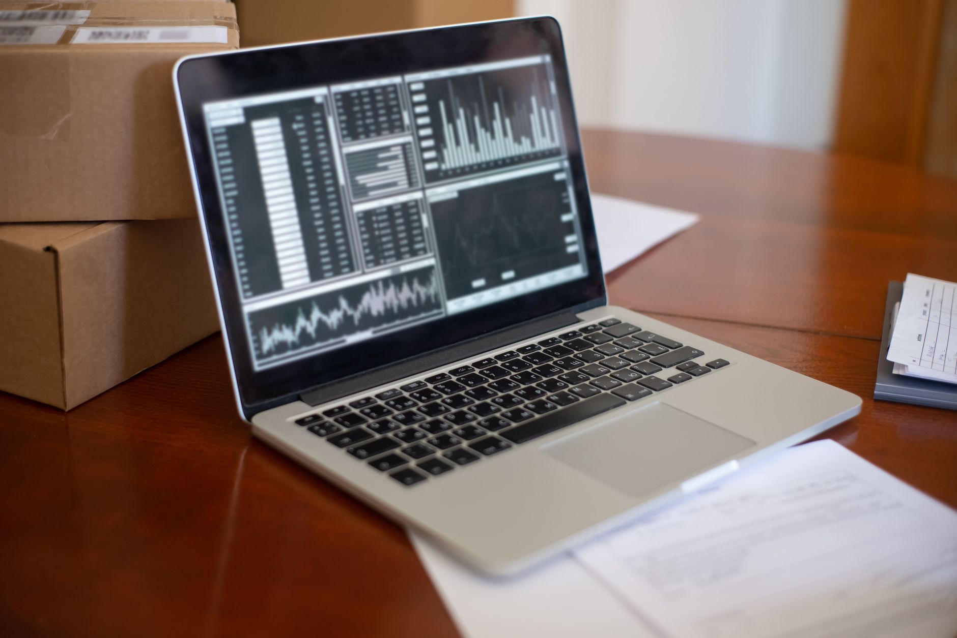 Case study: Chuỗi cà phê Lá Me tăng 22% doanh thu nhờ AI dự báo