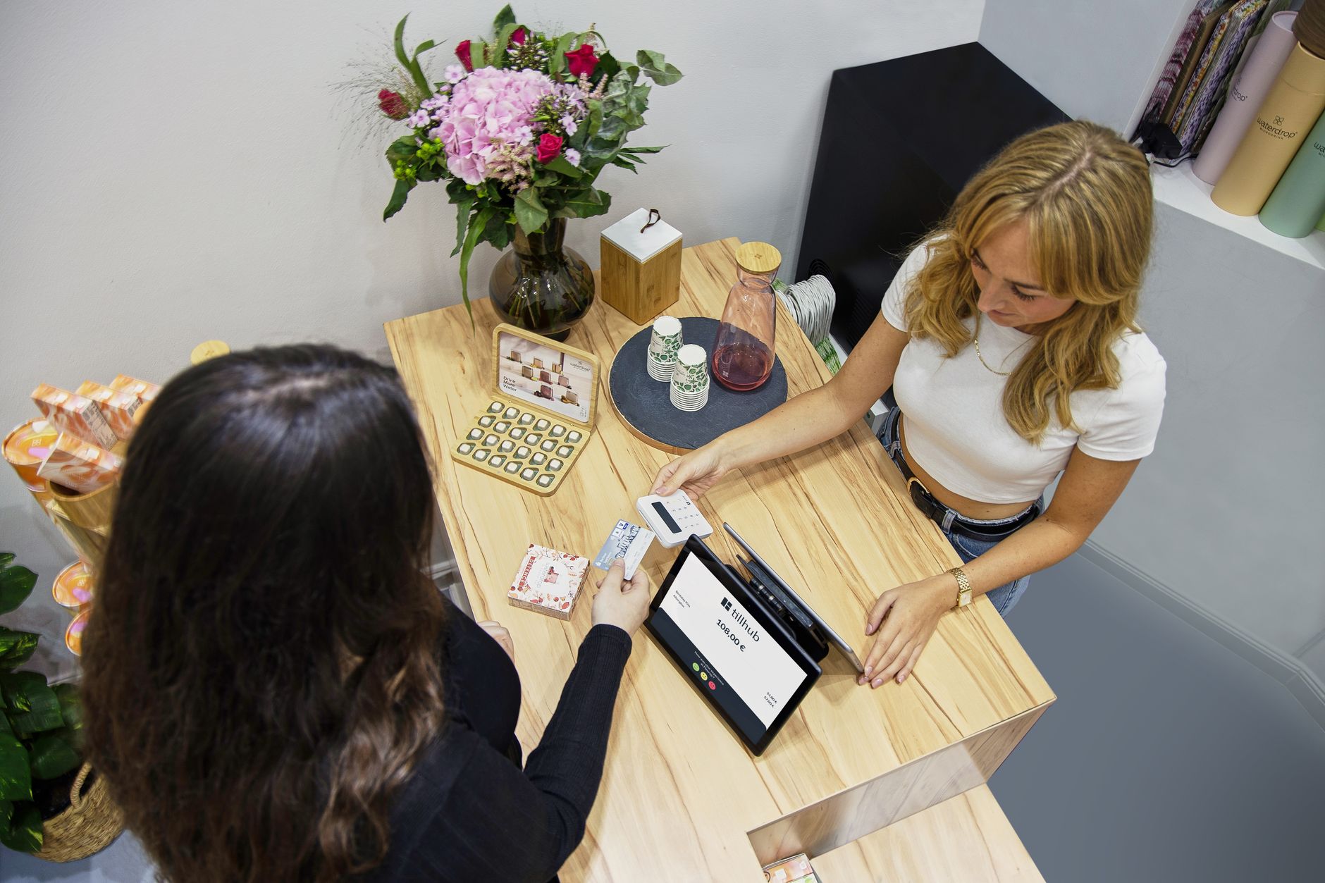 4. So sánh chi tiết: Excel vs App miễn phí vs Việt POS