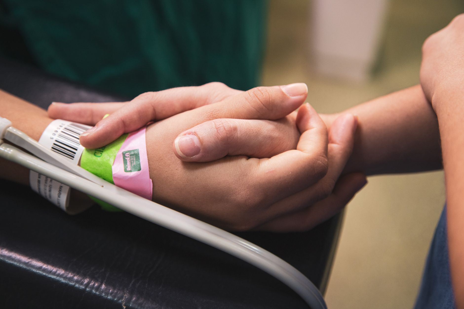 Vòng tay RFID bệnh nhân là gì? Nguyên lý hoạt động ra sao?