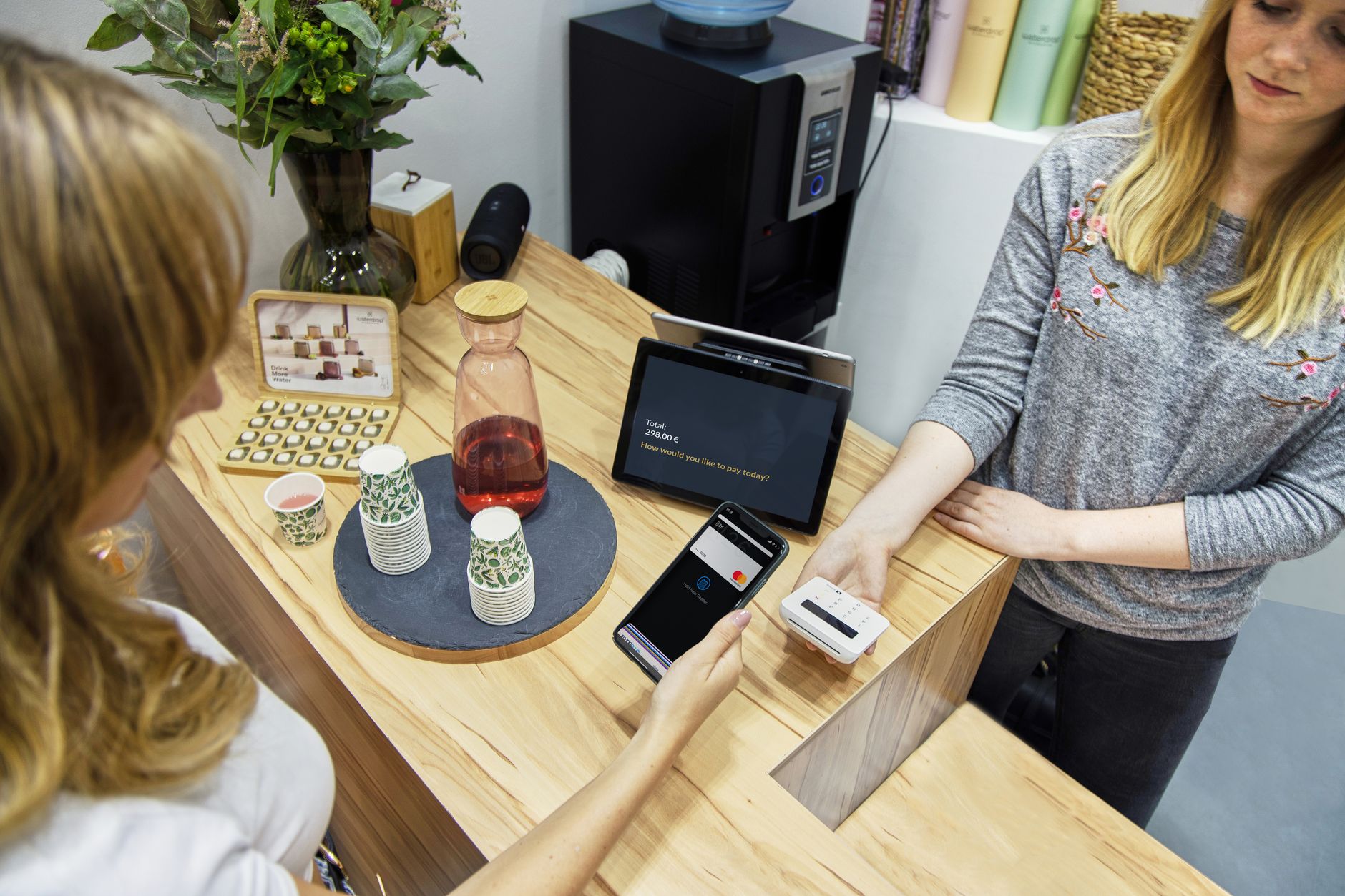 Ưu điểm và nhược điểm của chấm công QR code động