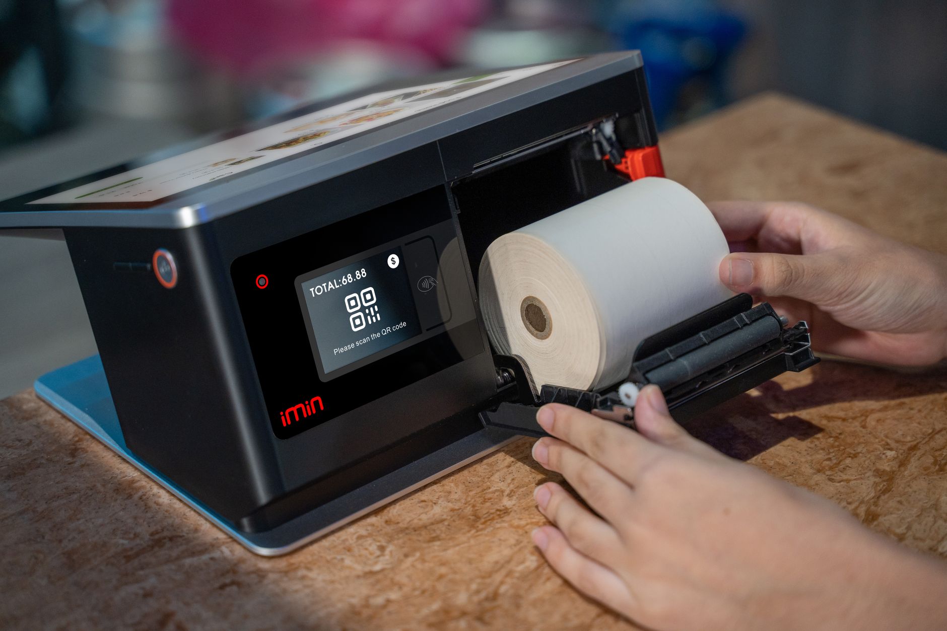 Chi phí triển khai, lắp đặt và đào tạo là bao nhiêu?