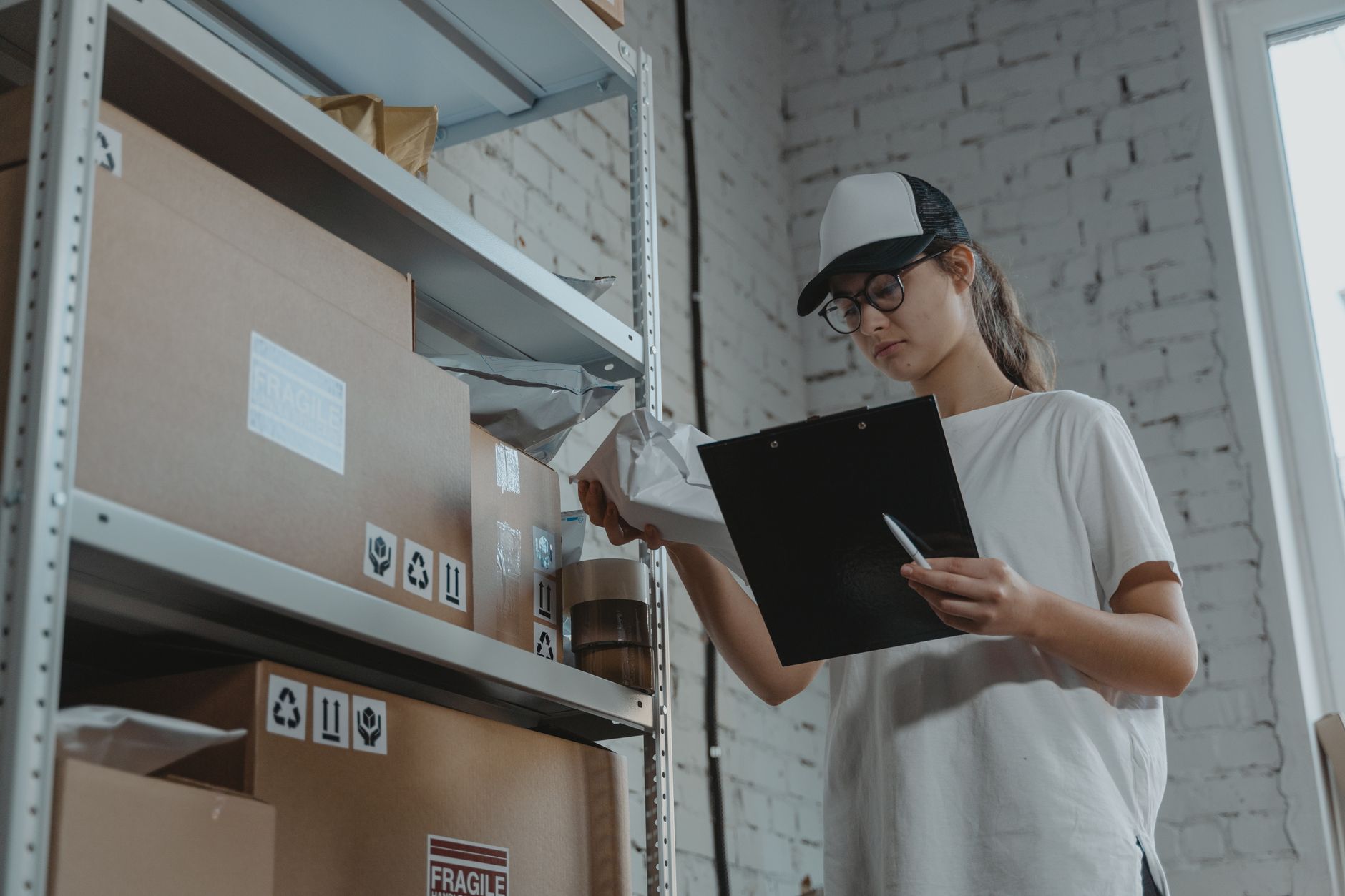 Kiểm kê thủ công là gì và ai đang sử dụng?