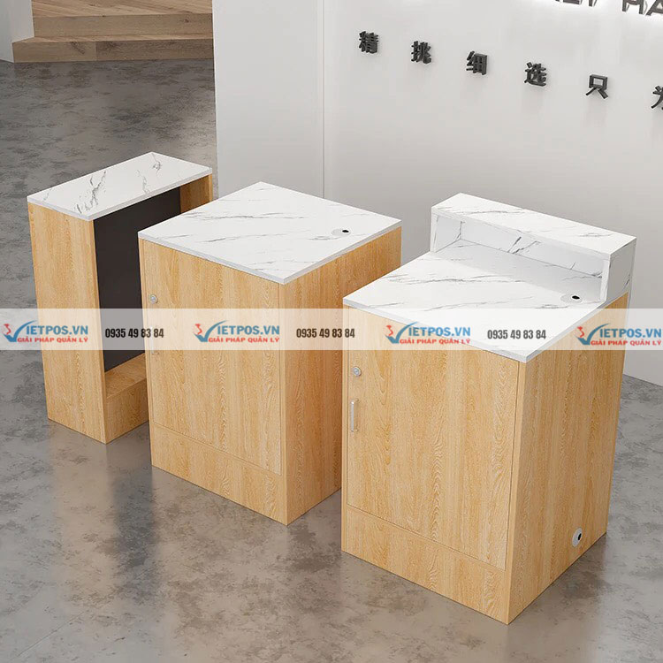 Quầy thu ngân bằng gỗ thu hút và độc đáo 2