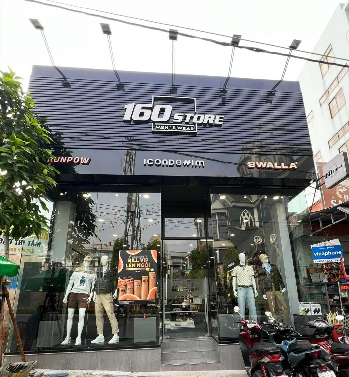 ViệtPOS lắp đặt trọn gói cổng từ cho chuỗi Shop 160 Store