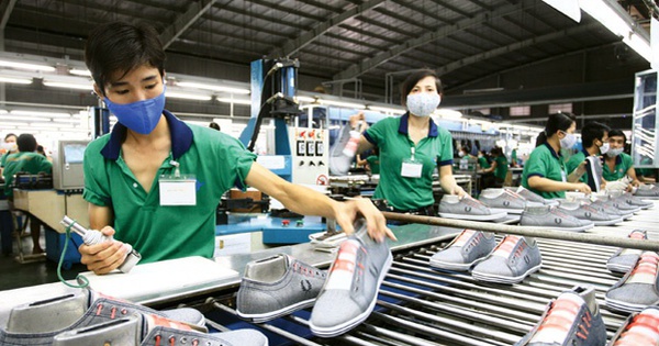Làm sao để giảm lỗi sản phẩm trong ngành may mặc – giày da? Góc nhìn từ thiết bị